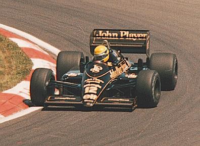 Senna al volante della Lotus
